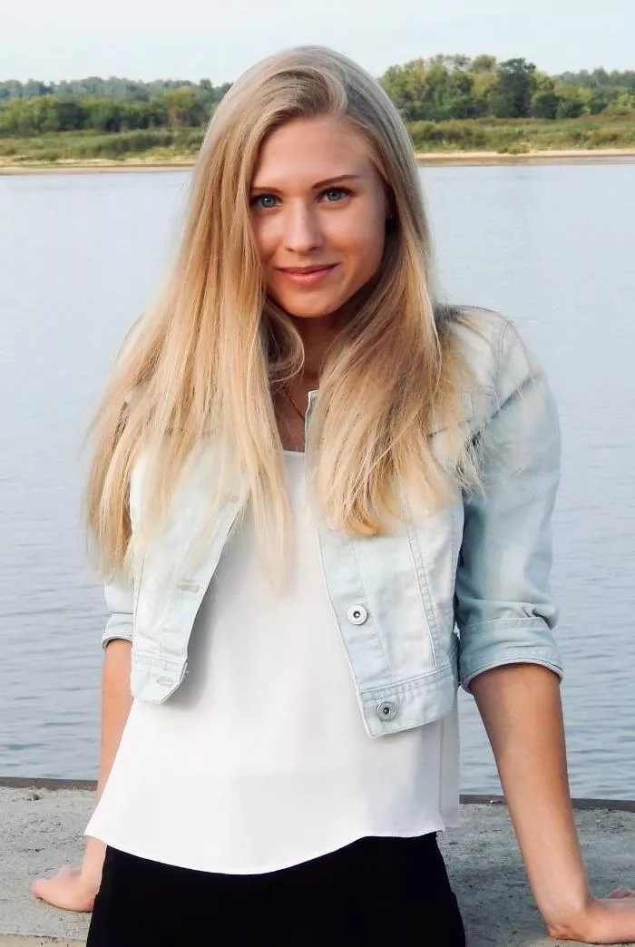 Rencontre avec une belle femme russe, Anastassia 28 ans
